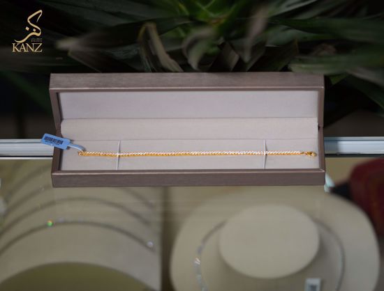 صورة اسوارة تنس